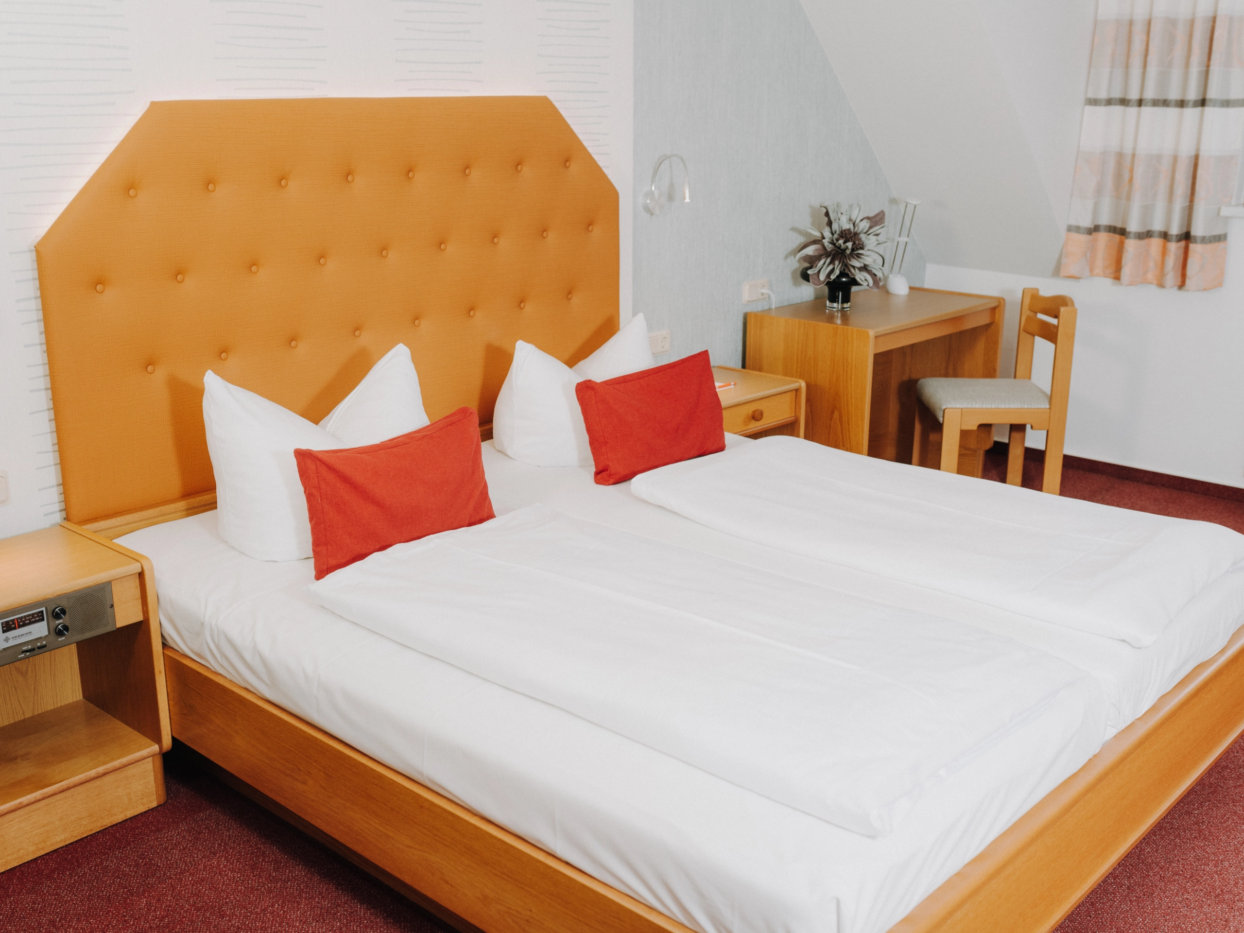 Felix_Volkmer-112 Die Lengefelder Warte - Unser Hotel