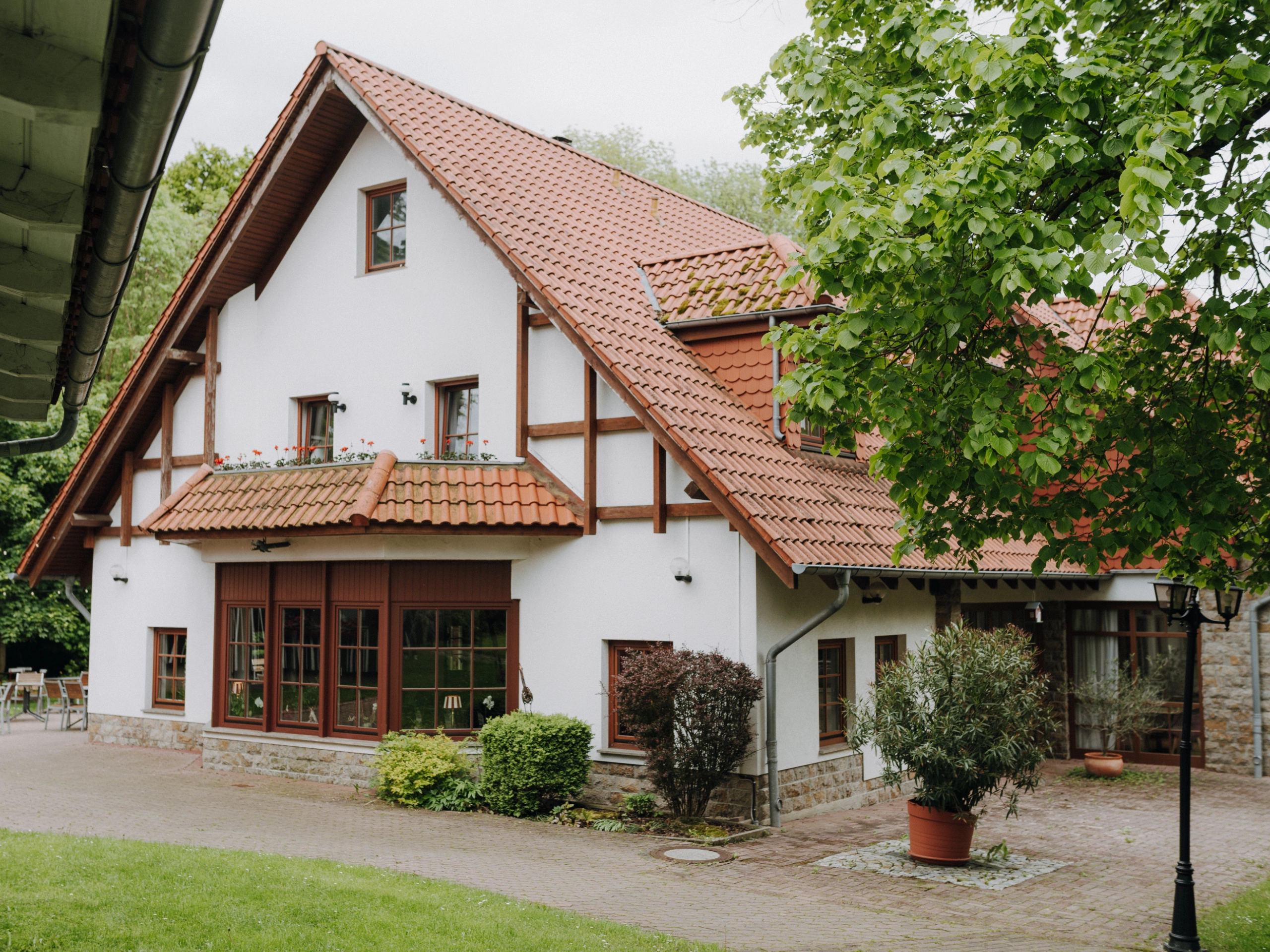 Felix_Volkmer-123 Die Lengefelder Warte - Unser Hotel