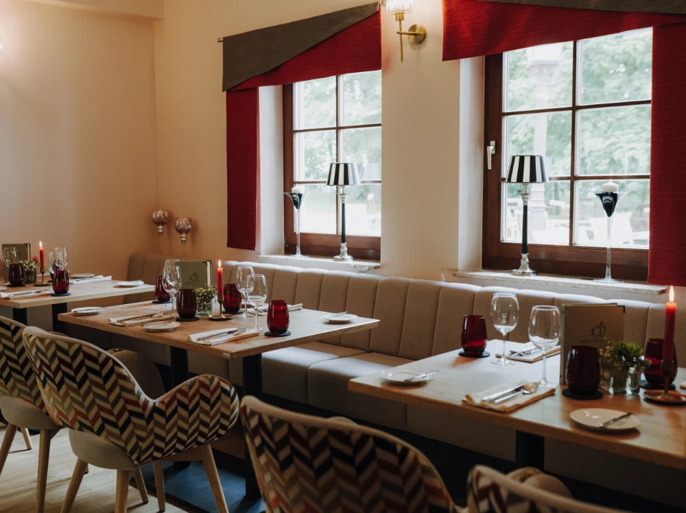 Die Lengefelder Warte - Unser Restaurant