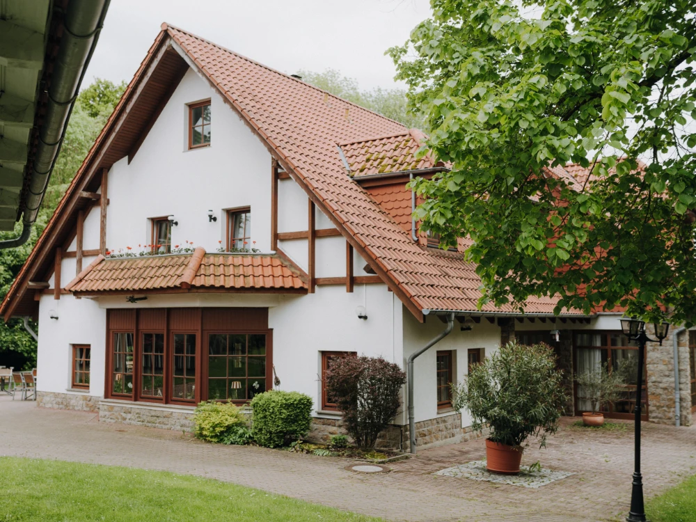 start-hotel Die Lengefelder Warte - Unser Hotel